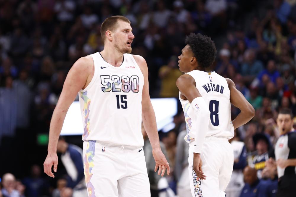 关键时刻遭 关键时刻遭