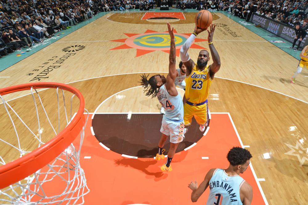 向明确且拒 向明确且拒