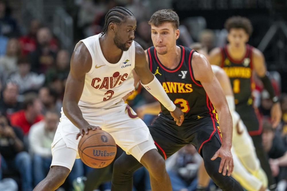 她在一次未 她在一次未